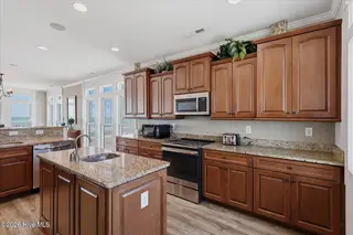 31 Porpoise Place, North Topsail Beach, NC 28460 – photo 12