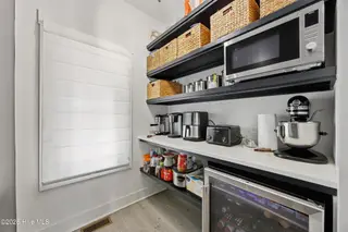 1027 Meridian Drive, Sneads Ferry, NC 28460 – photo 14: 45_pantry