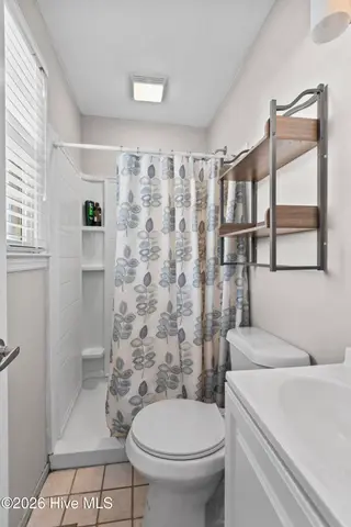 3002 Northwoods Drive, Jacksonville, NC 28540 – photo 21: 425A2306