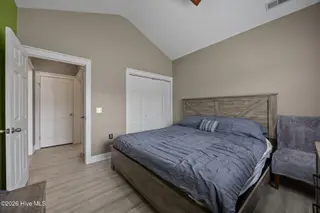 4041 Bluebill Drive 4, Greenville, NC 27858 – photo 20: 23-web-or-mls-IMG_9275