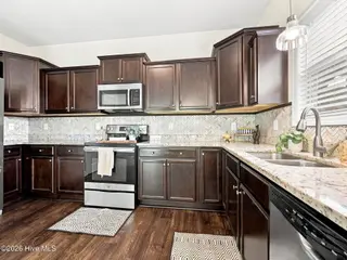 815 Tuscarora Trail, Jacksonville, NC 28546 – photo 11