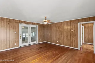 200 Banks Street, Jacksonville, NC 28540 — 3-bedroom home in New River Homes, Jacksonville, NC, photo 4 of 50
