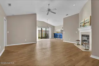 7223 Lounsberry Court, Wilmington, NC 28405 — 3-bedroom home in Covil Estates, Wilmington, NC, photo 5 of 40
