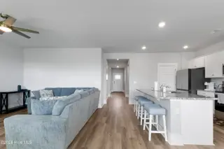 135 Legare Street, Wilmington, NC 28411 — 3-bedroom home in Blake Farm, Wilmington, NC, photo 7 of 44: IMG_0872