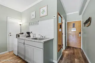 602 W Fort Macon Road 131, Atlantic Beach, NC 28512 – photo 4: Mini Kitchenette