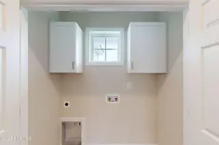 205 Sandpiper Place, Holly Ridge, NC 28445 – photo 12: 205 Sandpiper Place - Interiors - Edited