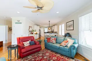 209 Georgia Avenue, Carolina Beach, NC 28428 – photo 23: IMG_7022