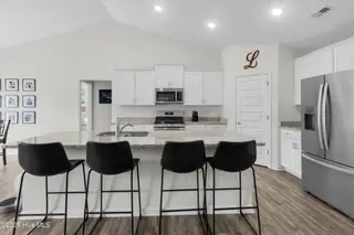 231 Independence Boulevard, Newport, NC 28570 – photo 5: Kitchen