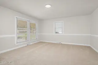 1709 W Wilson Street, Tarboro, NC 27886 – photo 18: Living Room