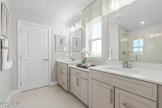 3528 Market Garden Drive N 227, Greenville, NC 27834 – photo 20: MPO 782 Ravenfield Charles Interior 24