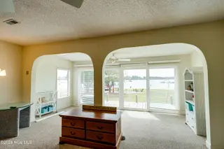110 S Washington Harbor, Washington, NC 27889 — 3-bedroom townhome in Washington Harbour, Washington, NC, photo 6 of 27