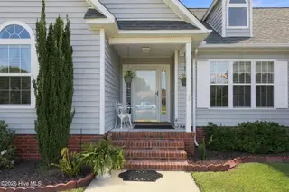 310 Bobbys Drive, Newport, NC 28570 – photo 2: Front porch