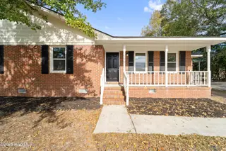 110 Albemarle Road, Wilmington, NC 28405 — 4-bedroom home in Wildflower, Wilmington, NC, photo 5 of 35: DSC05850