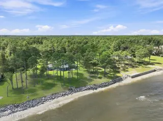 492 Sandy Point Drive, Beaufort, NC 28516 – photo 18: 17-web-or-mls-492 Sandy Point 017