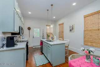 411 Queen Street, New Bern, NC 28560 – photo 7: 411 queen kitchen 2