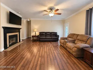 673 Pecan Road, Dudley, NC 28333 – photo 2: Living Room