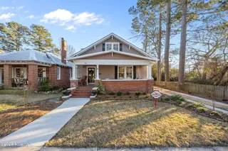 1811 Spencer Avenue, New Bern, NC 28560 – photo 1: 1-web-or-mls-0C0A0366