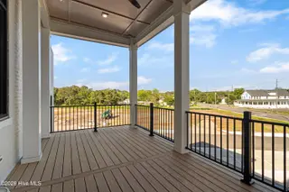 805 Mulberry Street Unit 211, Beaufort, NC 28516 – photo 12: 2nd Porch