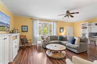830 Batton Road, Southport, NC 28461 — 3-bedroom home in Boiling Spring Lakes, Southport, NC, photo 6 of 49