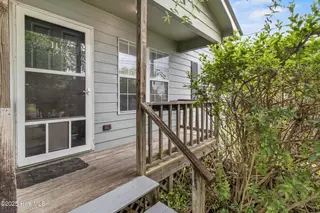 117 S 13th Street, Wilmington, NC 28401 – photo 5: 5_front entryway