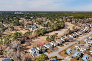 400 Azalea Drive, Hampstead, NC 28443 – photo 4: 400AzaleaDrive-46