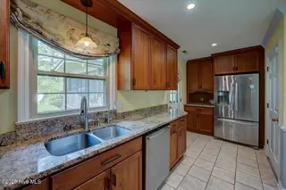4904 Hillandale Road, Trent Woods, NC 28562 – photo 13: 23-4904_Hillandale-10