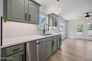 104 Trailwood Drive, Hubert, NC 28539 – photo 13: 13-web-or-mls-IMG_5725