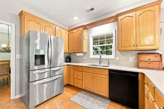 117 Woodridge Drive, Morehead City, NC 28557 – photo 14: 31-web-or-mls-117 Woodridge 042