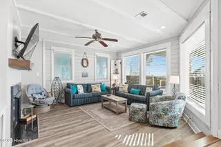 1011 Ocean Boulevard W, Holden Beach, NC 28462 – photo 9: 24-web-or-mls-cammediallc.com-42