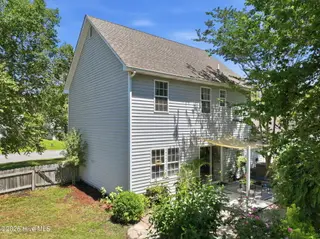 103 Coachman Lane, Newport, NC 28570 – photo 23: 24-web-or-mls-103 Coachman Ln 008