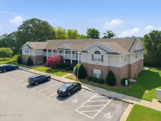 2412 King Richard Court H, Greenville, NC 27858 – photo 2: IMG_2947
