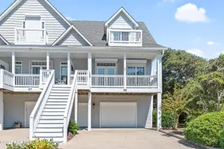 98 Foxfire Trace, Caswell Beach, NC 28465 — 3-bedroom townhome in Ocean Greens, Caswell Beach, NC, photo 4 of 66: 98FoxfireTrace - 5