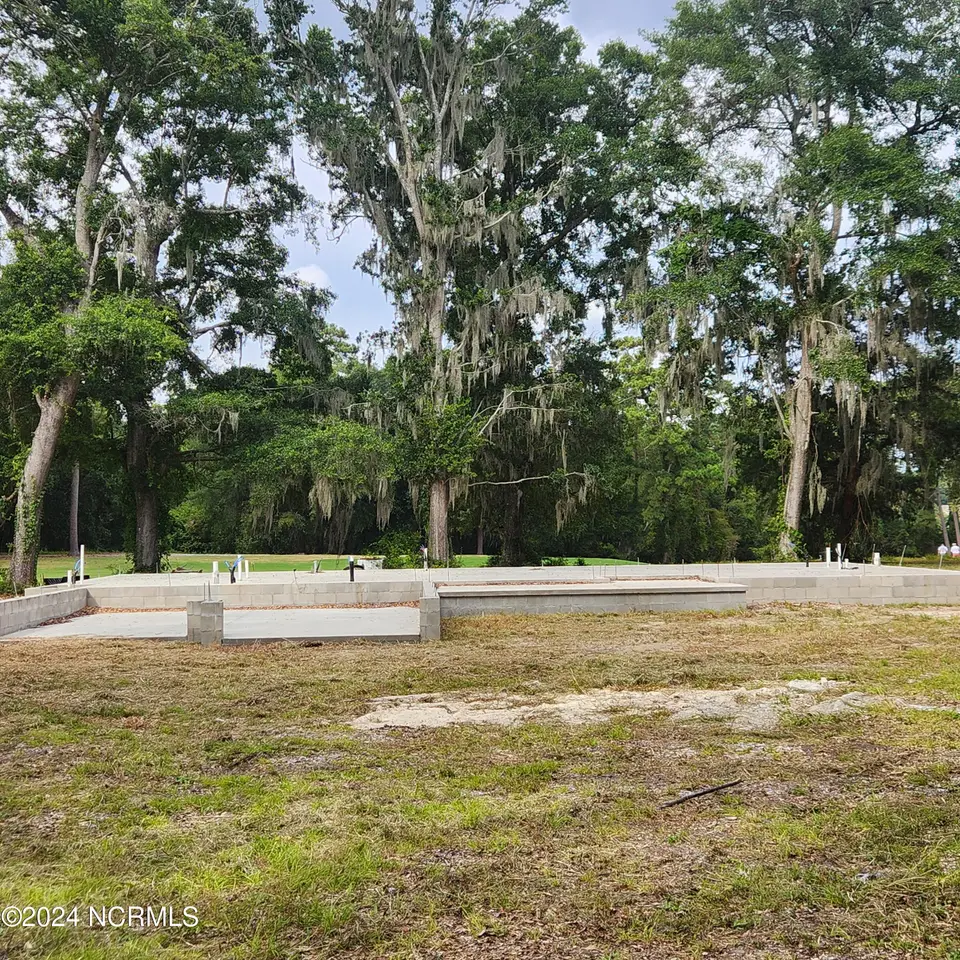 416 Shoreline Drive W, Sunset Beach, NC 28468 – photo 1 of 5: 20240911_154255