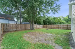 103 Forsythia Court, Jacksonville, NC 28546 — 3-bedroom home in Aragona Village, Jacksonville, NC, photo 22 of 48: DSC03213