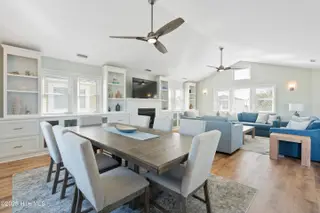 648 Ocean Boulevard W, Holden Beach, NC 28462 — 3-bedroom home in Bacon Island Harbor, Holden Beach, NC, photo 9 of 65: mls-DSC05360