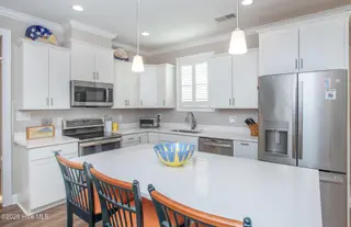 130 Whimbrel Way, Beaufort, NC 28516 – photo 8: Kitchen