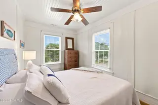 913 Bridges Street, Morehead City, NC 28557 – photo 20: Bedroom 3