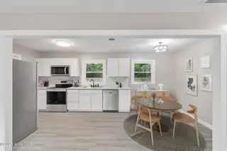 175 Kellumtown Road, Hubert, NC 28539 — 3-bedroom home, Hubert, NC, photo 11 of 23: Kitchen/Dining Rm