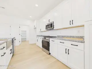 305 Spinnaker Street, Elizabeth City, NC 27909 – photo 16: CAM06278G6-PR0053-STILL016