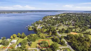 109 1 Beech Street, New Bern, NC 28560 – photo 3: DJI_0976_BL