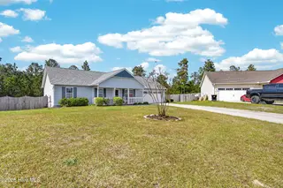 321 Basil Court, Hubert, NC 28539 – photo 2: 01-2