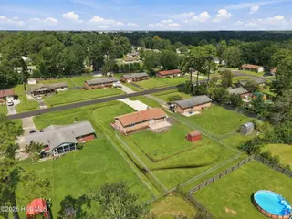 216 Dogwood Street, Havelock, NC 28532 – photo 16: 11-web-or-mls-DJI_20260914132308_0082_D