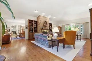 370 Donald Ross Drive, Pinehurst, NC 28374 – photo 11: 19-web-or-mls-DSC08090