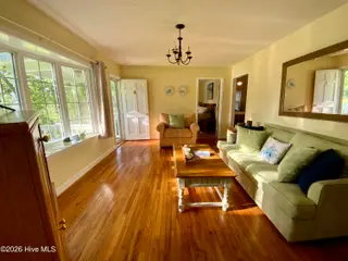 1590 S River Road, Beaufort, NC 28516 – photo 7: Living room