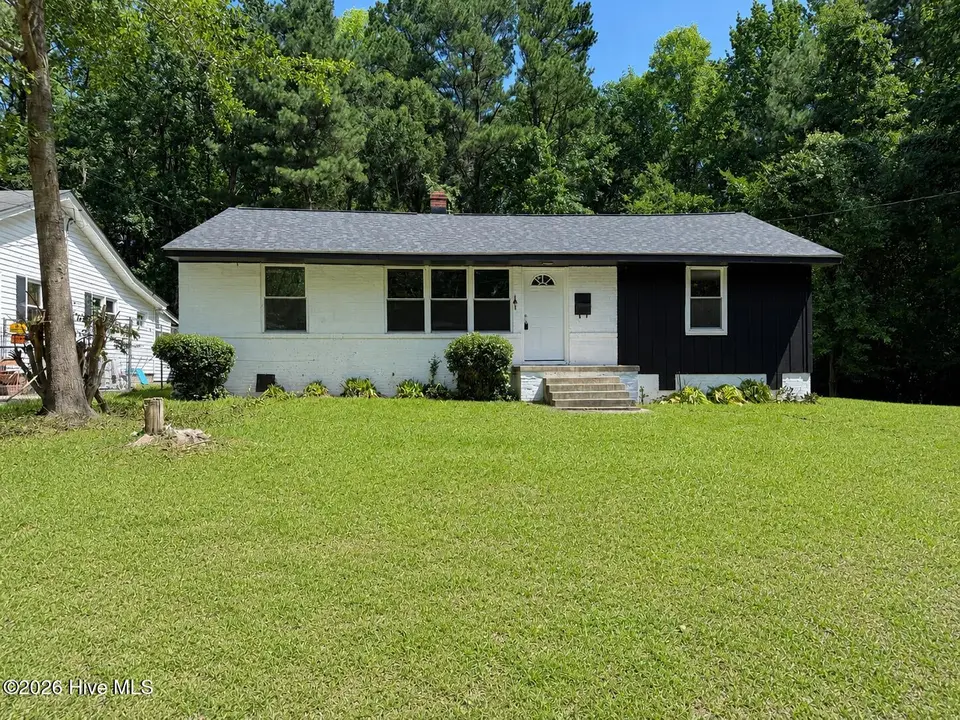1104 Proctor Street, Rocky Mount, NC 27801 – photo 1 of 9: Front of House`