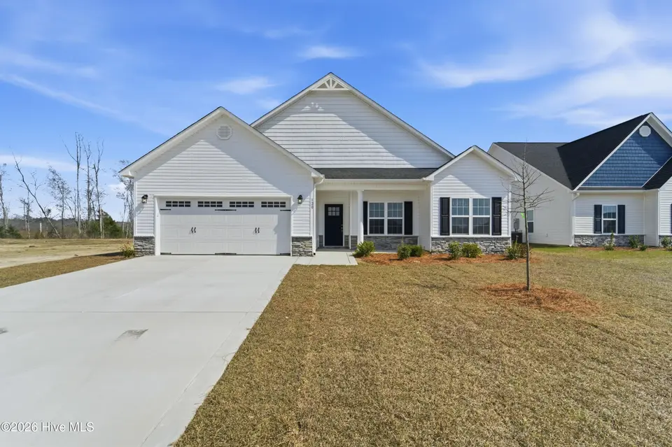 120 Sanctuary Street, Jacksonville, NC 28546 – photo 1 of 27: DSC02998