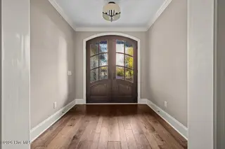 102 Gilbert Court, Pinehurst, NC 28374 — 4-bedroom home in Forest Creek, Pinehurst, NC, photo 5 of 70: 22-DSC05210