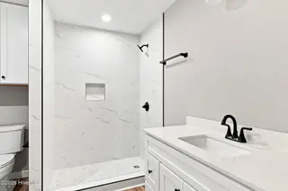 157 Long Pond Loop, Swansboro, NC 28584 – photo 13: Bathroom View 1