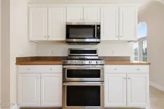 2602 Spring Creek Drive, Grimesland, NC 27837 – photo 12: Kitchen