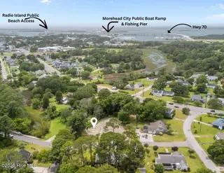 201 Sherwood Boulevard, Beaufort, NC 28516 – photo 3: 201 Sherwood Blvd
